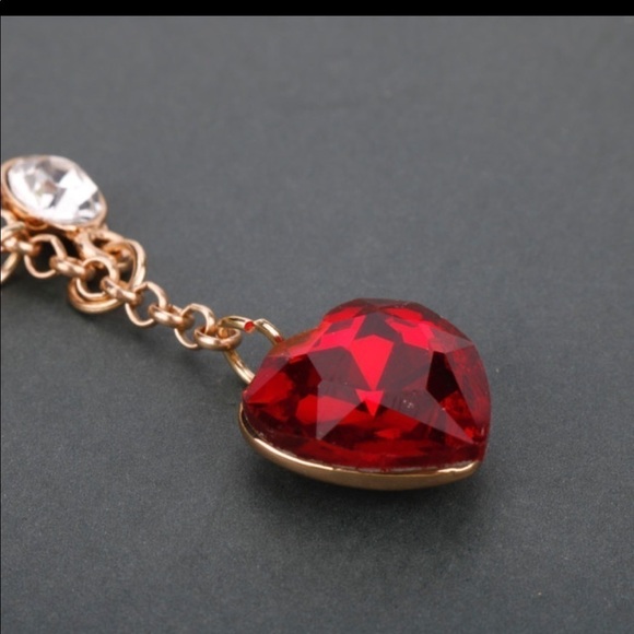 DESIGNER Inspired Flower and Heart Keychain/ Purse Charm - Picture 4 of 8